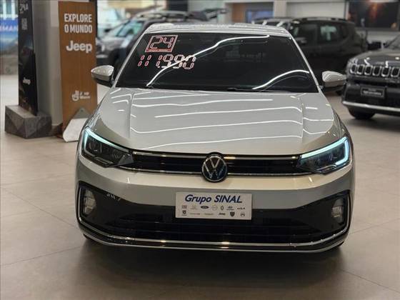 VOLKSWAGEN VIRTUS 1.0 200 TSI HIGHLINE AUTOMÁTICO